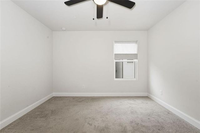 356 Hayden Circle, Woodstock, GA 30189