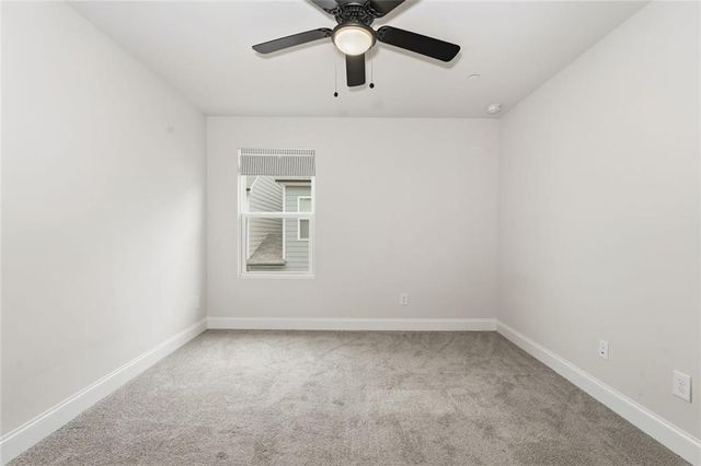 356 Hayden Circle, Woodstock, GA 30189