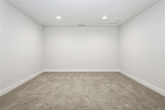 356 Hayden Circle, Woodstock, GA 30189