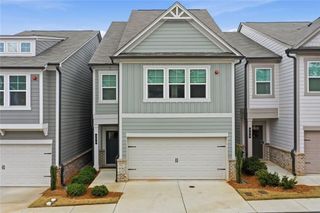 356 Hayden Circle, Woodstock, GA 30189