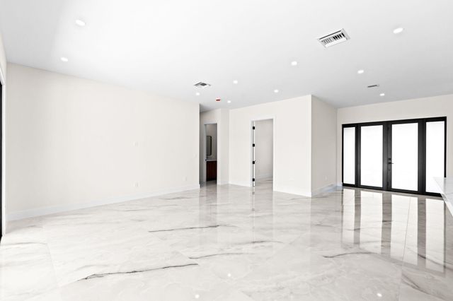 16818 78th Road N, The Acreage, FL 33470