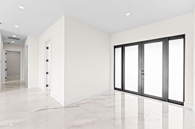 16818 78th Road N, The Acreage, FL 33470