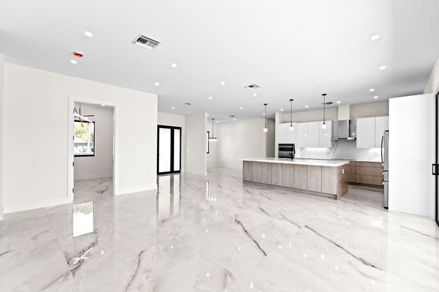 16818 78th Road N, The Acreage, FL 33470