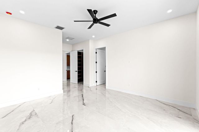 16818 78th Road N, The Acreage, FL 33470