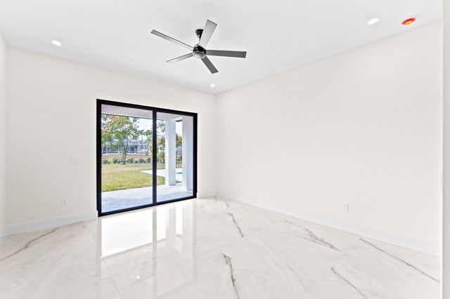 16818 78th Road N, The Acreage, FL 33470