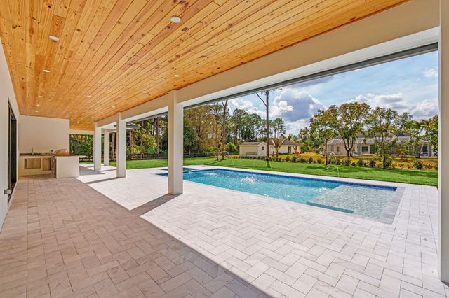 16818 78th Road N, The Acreage, FL 33470