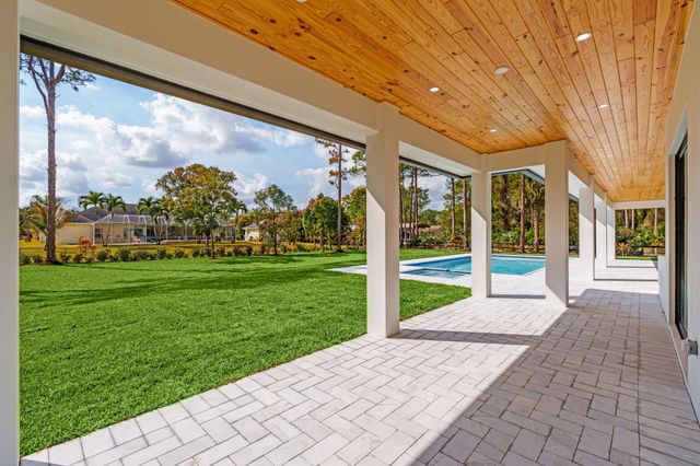 16818 78th Road N, The Acreage, FL 33470