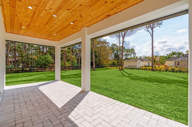 16818 78th Road N, The Acreage, FL 33470