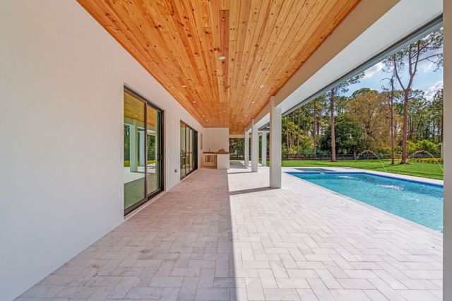 16818 78th Road N, The Acreage, FL 33470