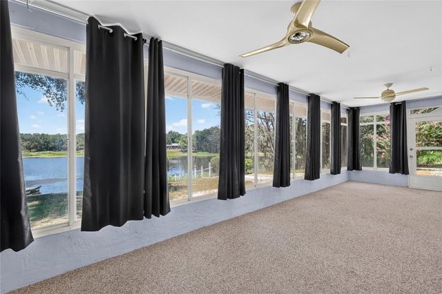 302 E MIRROR LAKE DRIVE, Fruitland Park, FL 34731