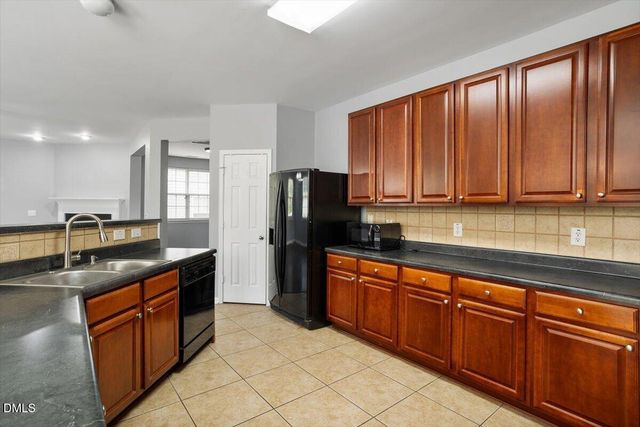 205 Amacord Way, Holly Springs, NC 27540