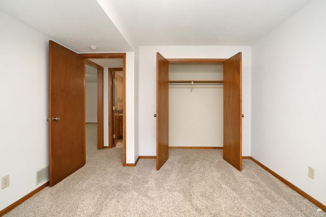 1604 Woodcrest Drive, Manhattan, KS 66502