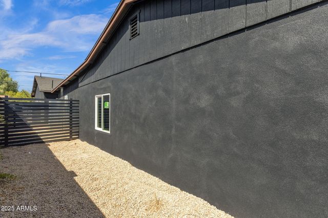 1012 E PIERSON Street, Phoenix, AZ 85014