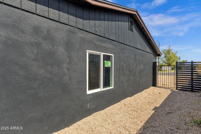 1012 E PIERSON Street, Phoenix, AZ 85014