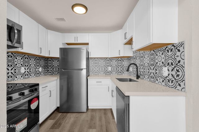 1012 E PIERSON Street, Phoenix, AZ 85014