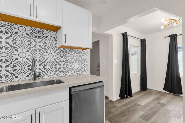 1012 E PIERSON Street, Phoenix, AZ 85014