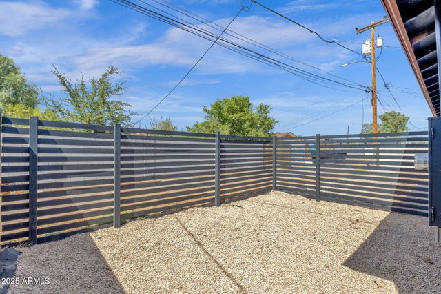 1012 E PIERSON Street, Phoenix, AZ 85014