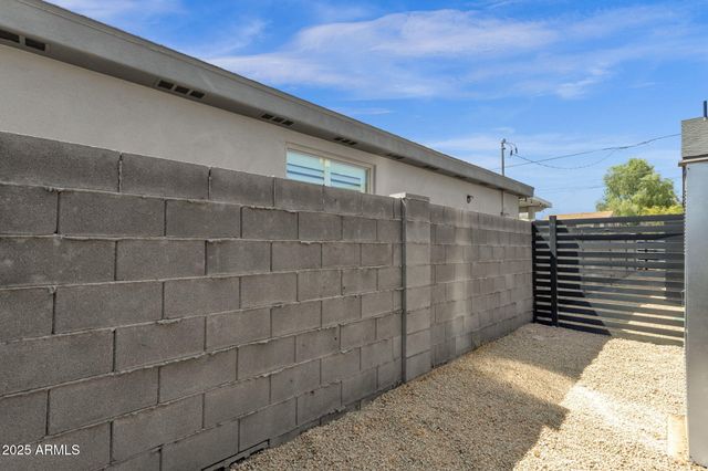 1012 E PIERSON Street, Phoenix, AZ 85014