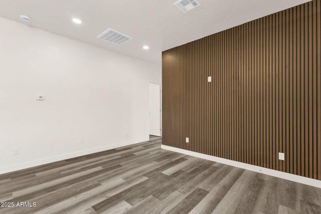 1012 E PIERSON Street, Phoenix, AZ 85014