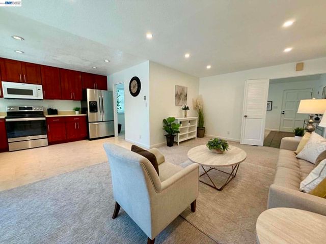 3247 Ensenada Dr, San Ramon, CA 94583