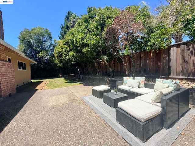 3247 Ensenada Dr, San Ramon, CA 94583