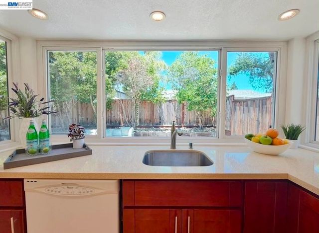 3247 Ensenada Dr, San Ramon, CA 94583