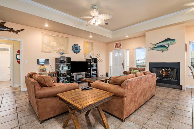 989 Biscayne, Crystal Beach, TX 77650