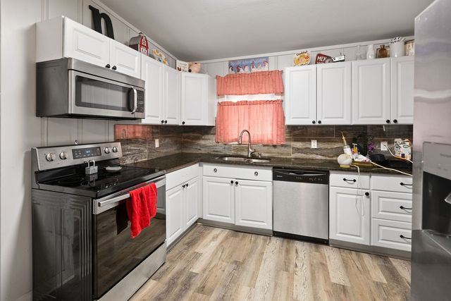 801 Oak Street, Bonham, TX 75418