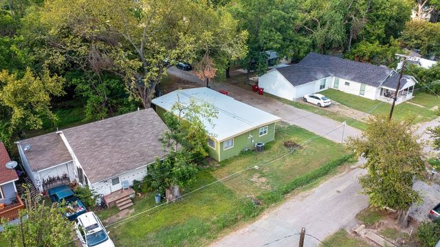 801 Oak Street, Bonham, TX 75418