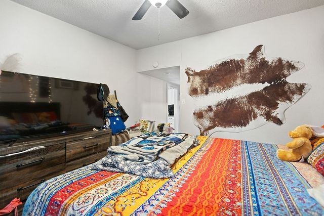 801 Oak Street, Bonham, TX 75418
