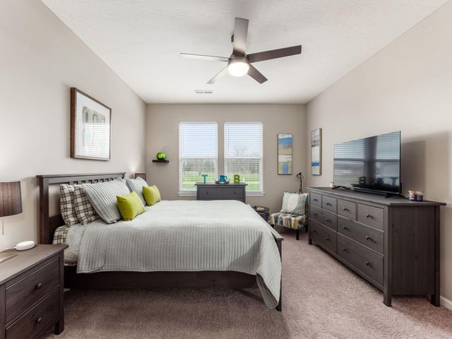 523 Rochdale Run, Delaware, OH 43015