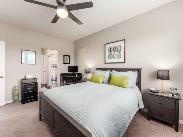 523 Rochdale Run, Delaware, OH 43015