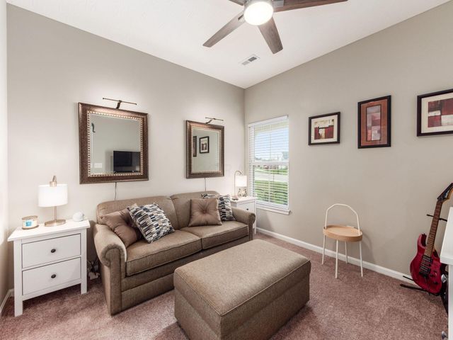 523 Rochdale Run, Delaware, OH 43015