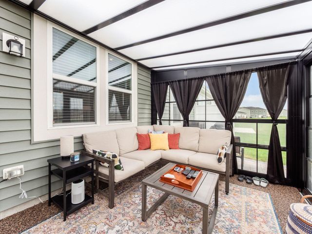 523 Rochdale Run, Delaware, OH 43015