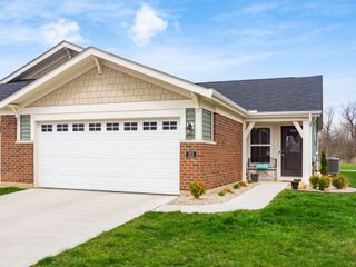 523 Rochdale Run, Delaware, OH 43015