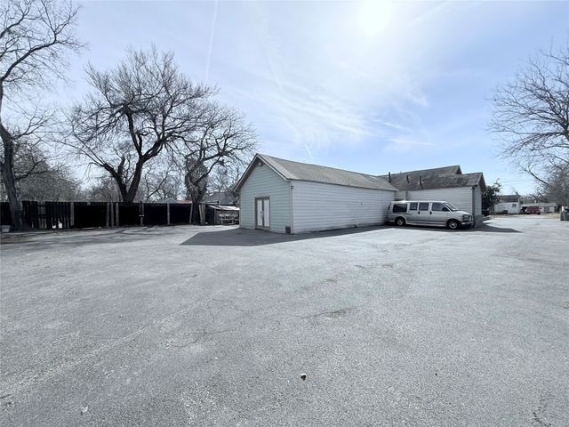 7323 Red Bud Drive, Dallas, TX 75227