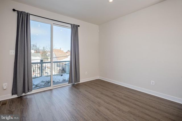 1920 FOUR ROSES ST, Baltimore, MD 21222