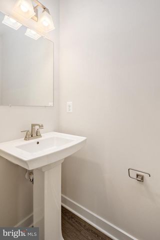 1920 FOUR ROSES ST, Baltimore, MD 21222