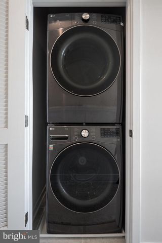 1920 FOUR ROSES ST, Baltimore, MD 21222