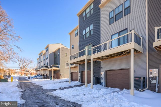 1920 FOUR ROSES ST, Baltimore, MD 21222