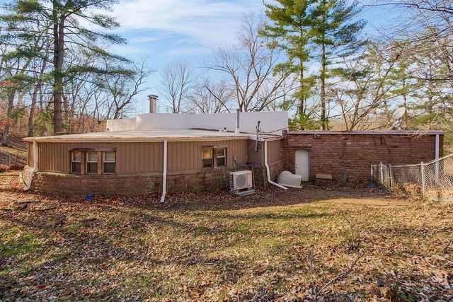 7693 Benner Lake Road, Dearborn, MO 64439