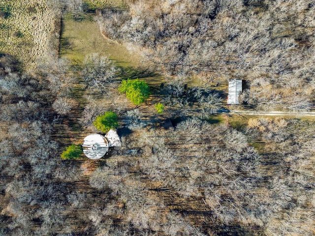 7693 Benner Lake Road, Dearborn, MO 64439