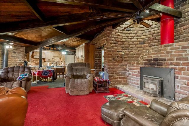 7693 Benner Lake Road, Dearborn, MO 64439