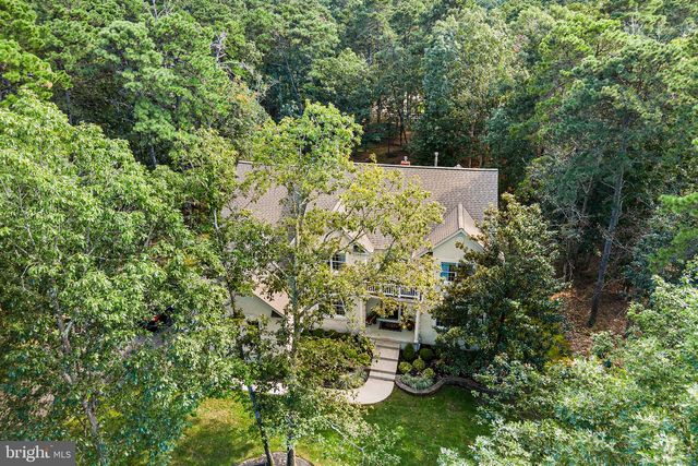 21 ABINGDON AVE, Medford, NJ 08055