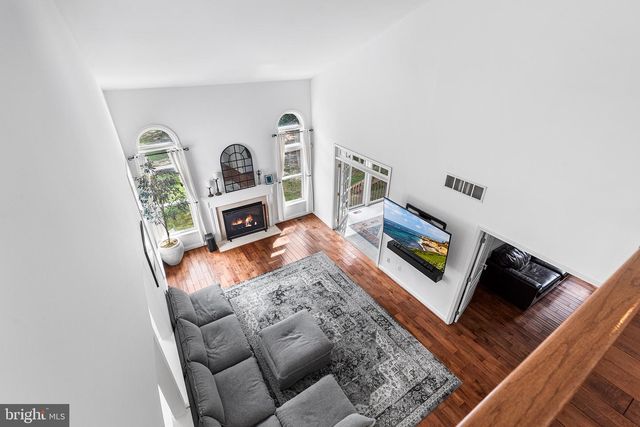 21 ABINGDON AVE, Medford, NJ 08055