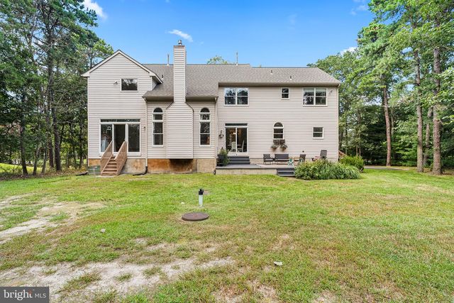 21 ABINGDON AVE, Medford, NJ 08055