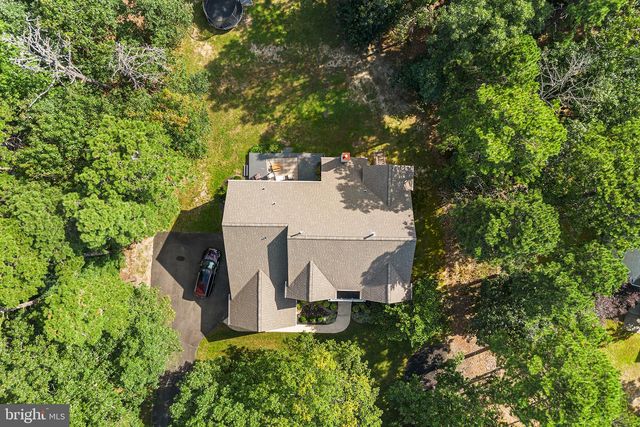 21 ABINGDON AVE, Medford, NJ 08055