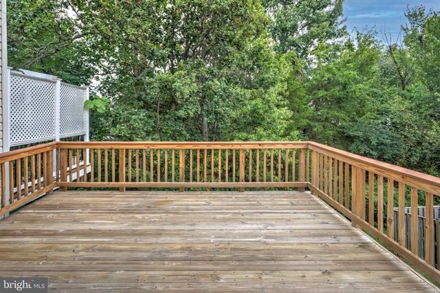 41748 CYNTHIA TER, Aldie, VA 20105