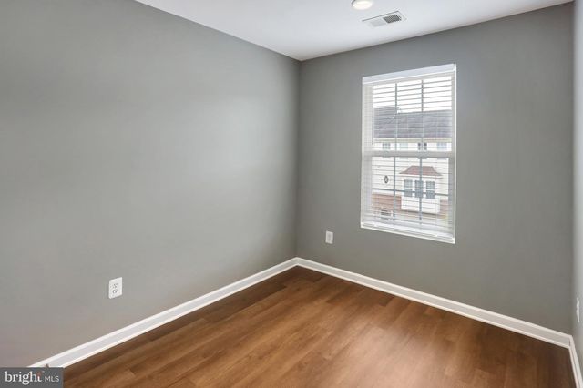 41748 CYNTHIA TER, Aldie, VA 20105