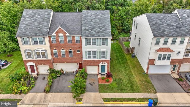 41748 CYNTHIA TER, Aldie, VA 20105